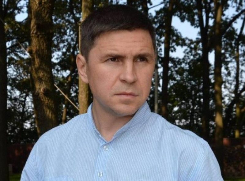 В Офисе президента оценили "оскорбительную" статью  об Украине "слабака" Медведева