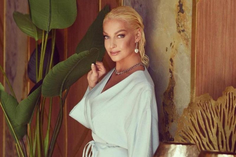 Анастасия Волочкова показала нового возлюбленного: "Я не угроза, я любимая женщина!"