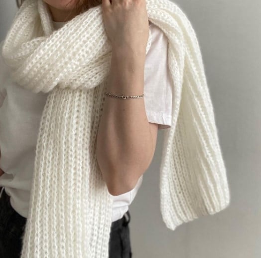 Наймодніші шарфи зима 2022 Наймодніші шарфи зима 2022