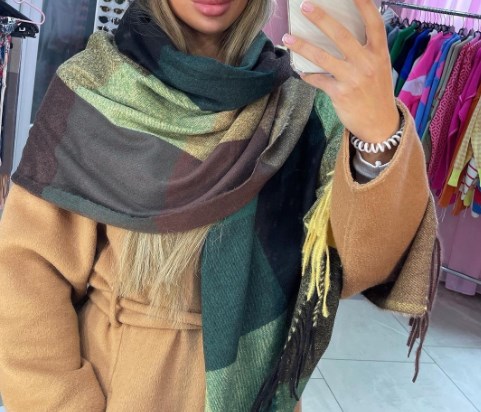 Наймодніші шарфи зима 2022 Наймодніші шарфи зима 2022