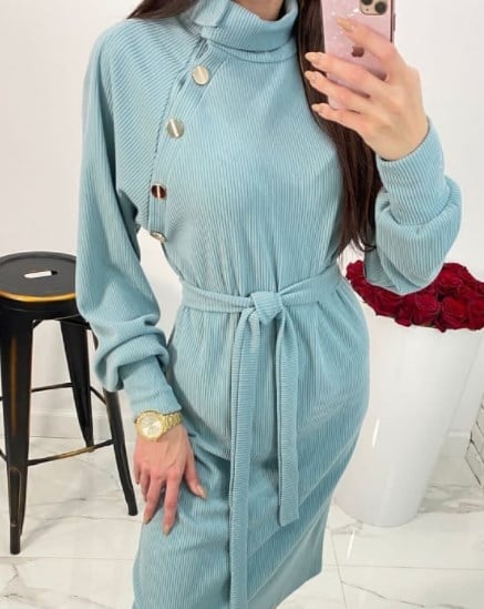 Модні теплі сукні на зиму 2022 Модні теплі сукні на зиму 2022