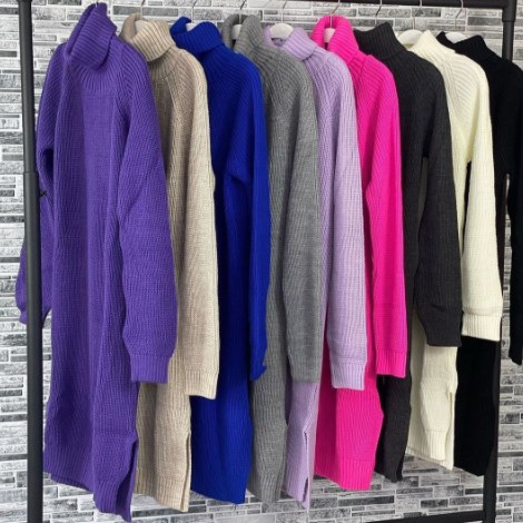 Модні теплі сукні на зиму 2022 Модні теплі сукні на зиму 2022