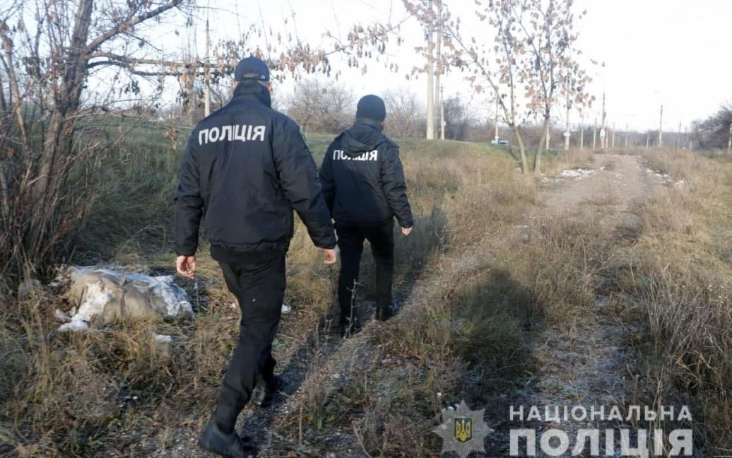 У Донецькій області діти продали іграшку і втекли від вітчима-тирана У Донецькій області діти продали іграшку і втекли від вітчима-тирана