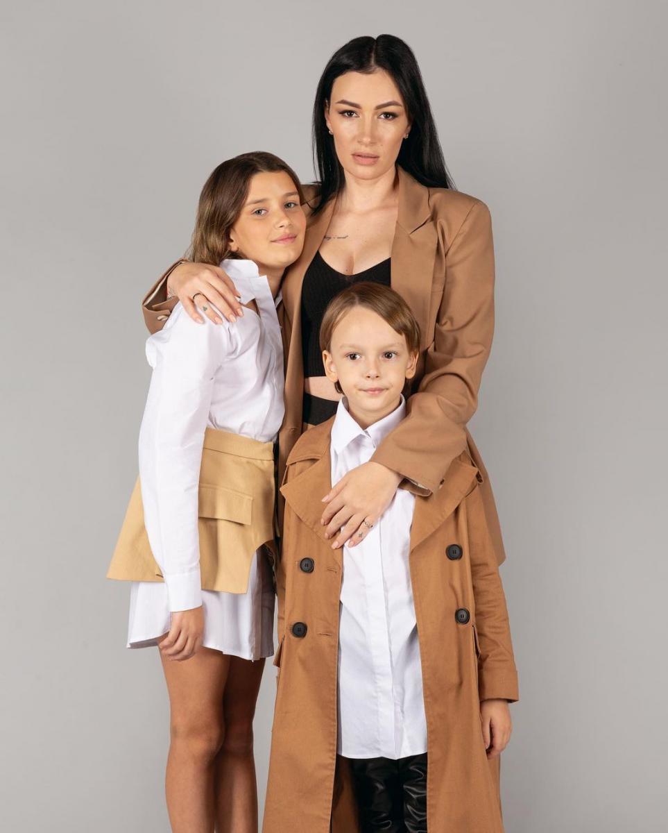 Приходько показала обличчя молодшого сина на обкладинці модного журналу: милі фото