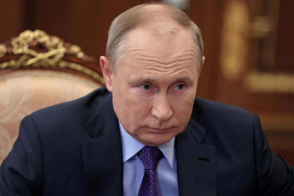 НАТО "бьет" по РФ, а в Украине будут войска Запада: Путин рассказал, пойдет ли Москва в атаку