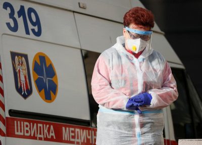 Чорні нежиттєздатні легені: у Львові жертвою COVID-19 стала 23-річна вагітна жінка