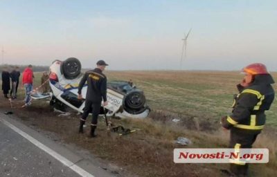 Під Одесою сталася страшна ДТП за участю патрульних: постраждали діти Під Одесою сталася страшна ДТП за участю патрульних: постраждали діти