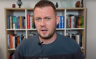 Денис Казанский. Организатора "референдума" в 2014 отблагодарили подвалом