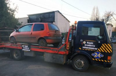У жителя Миколаєва за борги по комуналці відібрали машину У жителя Миколаєва за борги по комуналці відібрали машину