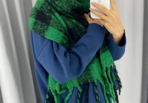 Наймодніші шарфи зима 2022 Наймодніші шарфи зима 2022