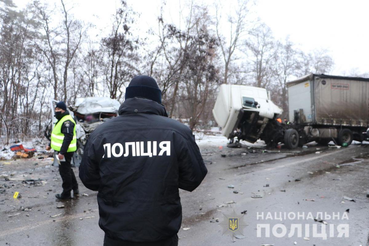 ДТП з 19-ма загиблими та пораненими під Черніговом: зросла кількість жертв