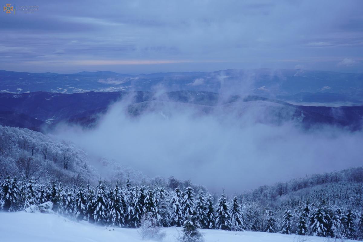 Пошуки зниклого туриста у горах Закарпаття