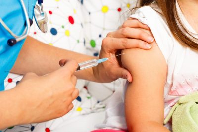Дітей від пневмококу щеплюватимуть безкоштовно: МОЗ хоче доповнити календар вакцинації