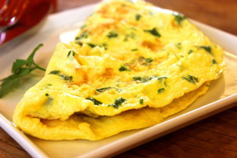 Идеальный омлет: как его сделать не только вкусным, но и пышным