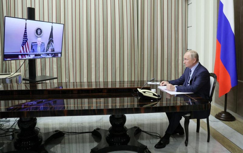 Завершилися переговори Байдена і Путіна: про що говорили президенти