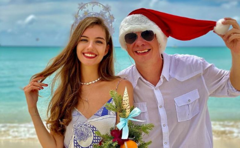 Жена Дмитрия Комарова сделала ему неожиданный, но желанный новогодний сюрприз