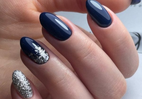 Новорічний манікюр 2022, який схвалить Тигр Новорічний манікюр 2022, який схвалить Тигр