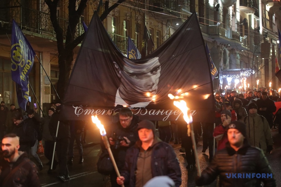 День народження Степана Бандери: у Києві відбулася смолоскипна хода День народження Степана Бандери: у Києві відбулася смолоскипна хода