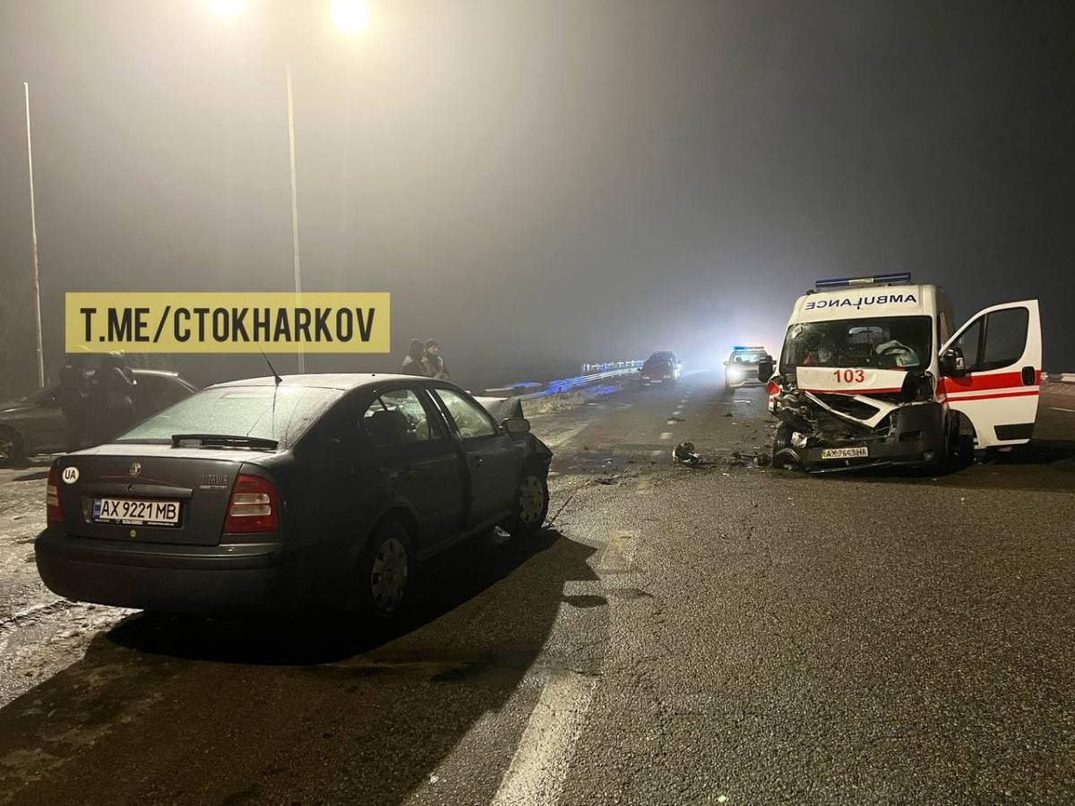 На Харківщині сталося смертельне ДТП за участі швидкої