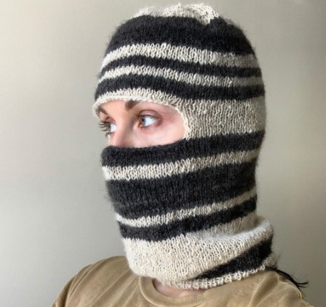 Модна шапка балаклава жіноча 2022 Модна шапка балаклава жіноча 2022