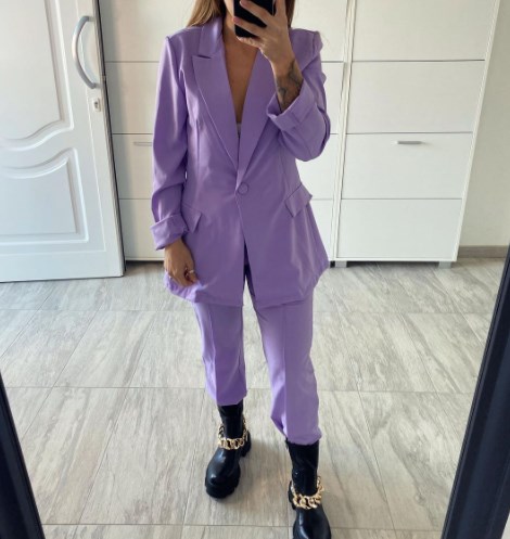 Главный цвет 2022 года Главный цвет 2022 года