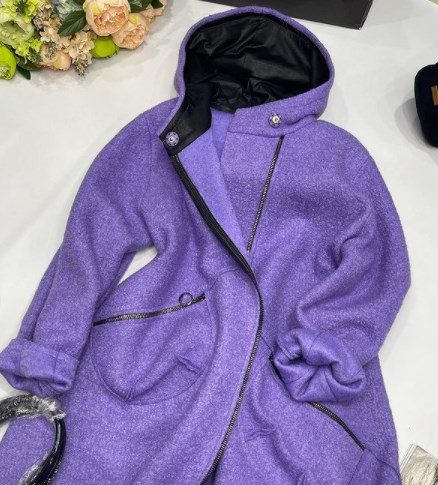 Одежда цвета перванш потрясающей красоты вошла в моду на 2022 год Одежда цвета перванш потрясающей красоты вошла в моду на 2022 год