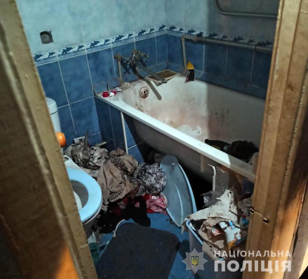 В Запорожье в квартире с антисанитарными условиями умер 4-месячный младенец