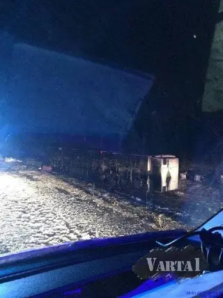 Много скорых и спасателей: за ночь в Украине случилось два жутких ДТП, пострадали 26 человек