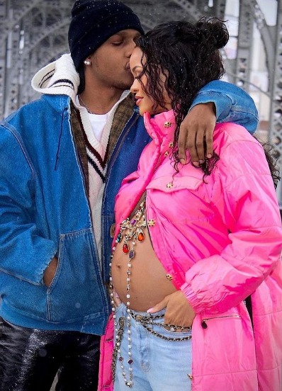 Співачка Ріанна вагітна від бойфренда, репера ASAP Rocky Співачка Ріанна вагітна від бойфренда, репера ASAP Rocky