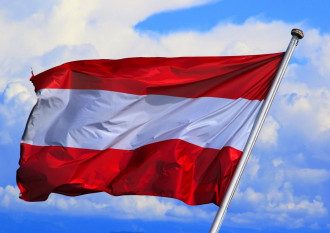 Австрія, прапор 