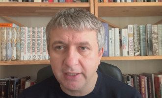 Юрий Романенко. Спектакль с возвращением Порошенко в Украину