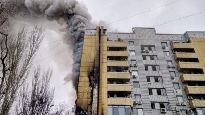 Потужна пожежа в Дніпрі: згорів центральний офіс мережі АТБ Потужна пожежа в Дніпрі: згорів центральний офіс мережі АТБ