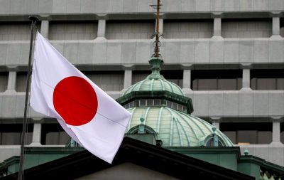 Япония не будет считаться с Россией и изменит документы по Курилам