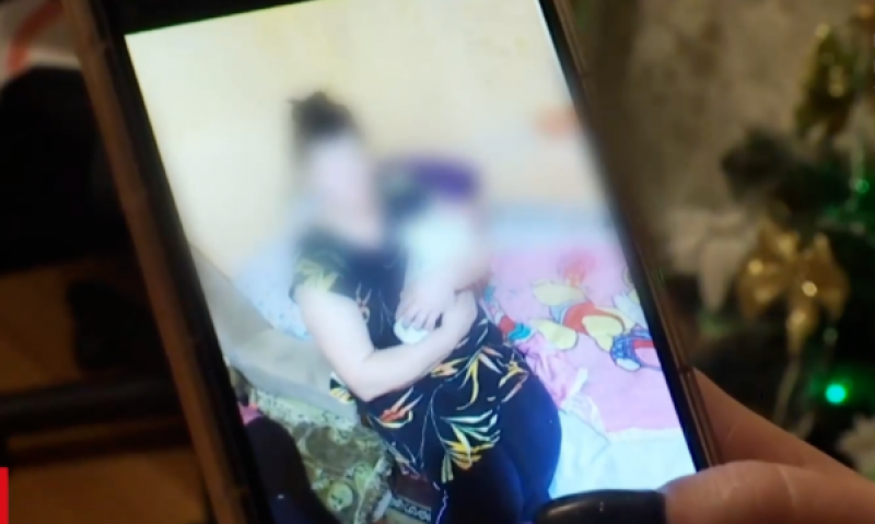 Новорожденную девочку, которую выдали за найденыша на свалке, назвали Машенькой
