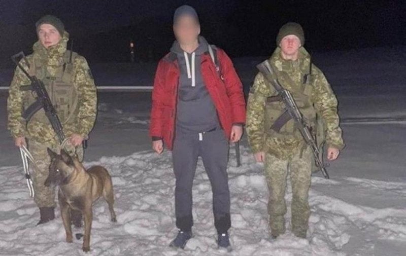 Не уплатил алименты и шел пешком на заработки в Польшу: в горах Закарпатья задержали мужчину