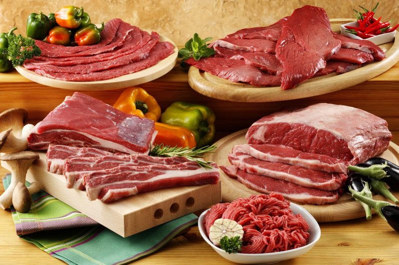 Как отбить мясо без молотка, шума и брызг: простые секреты