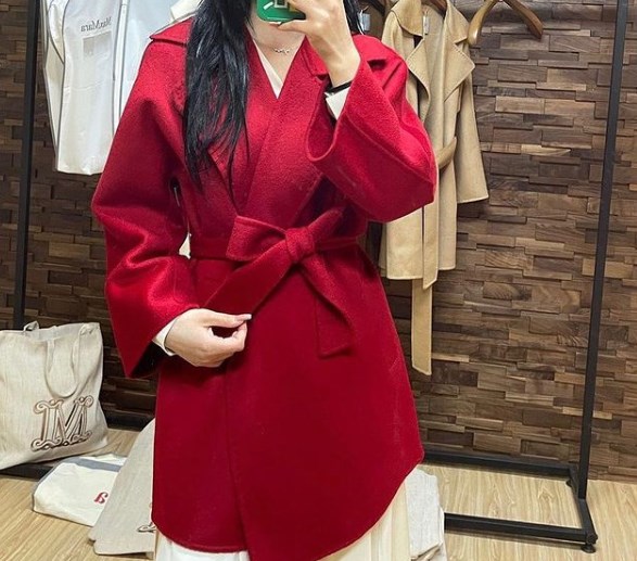 Пальта весна 2022