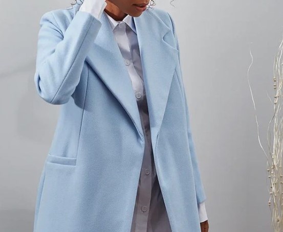 Пальта весна 2022