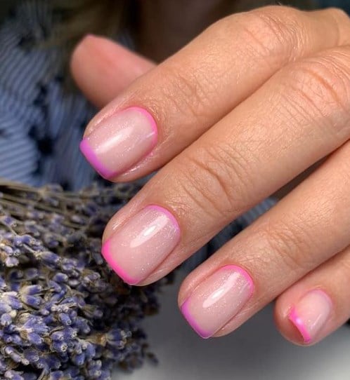 Модний френч 2022 з ефектом омолодження Модний френч 2022 з ефектом омолодження