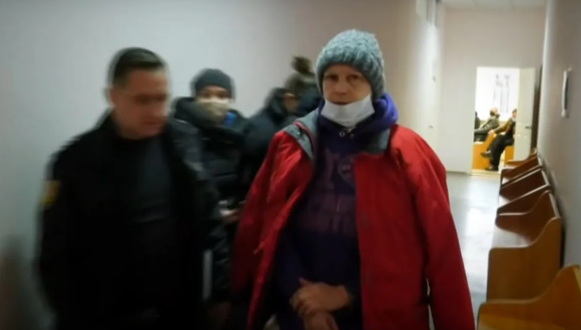 'Не було сил терпіти': на Одещині багатодітна мати сокирою зарубала чоловіка-тирана