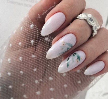 Нюдовий манікюр весна 2022 Нюдовий манікюр весна 2022