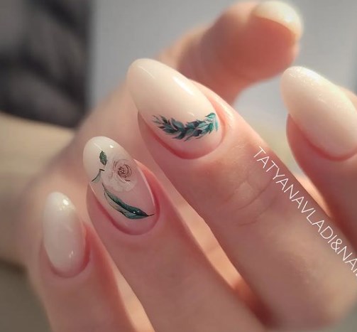 Нюдовий манікюр весна 2022 Нюдовий манікюр весна 2022