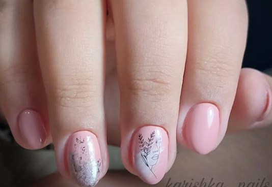 Нюдовий манікюр весна 2022 Нюдовий манікюр весна 2022