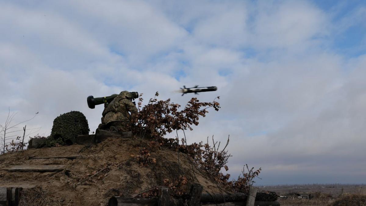ЗСУ, армія, танки, вертольоти, Донбас