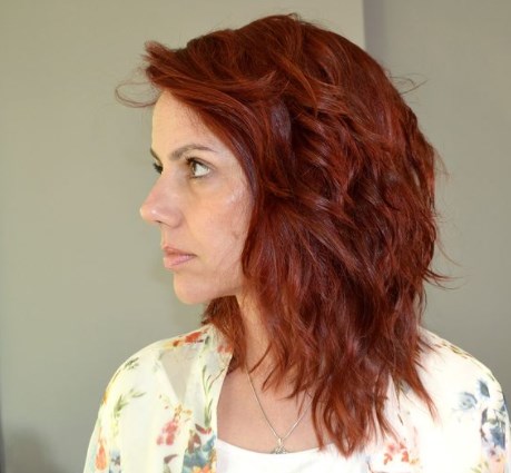 5 блестящих многослойных женских стрижек 2022, которые добавляют волосам невероятного объема