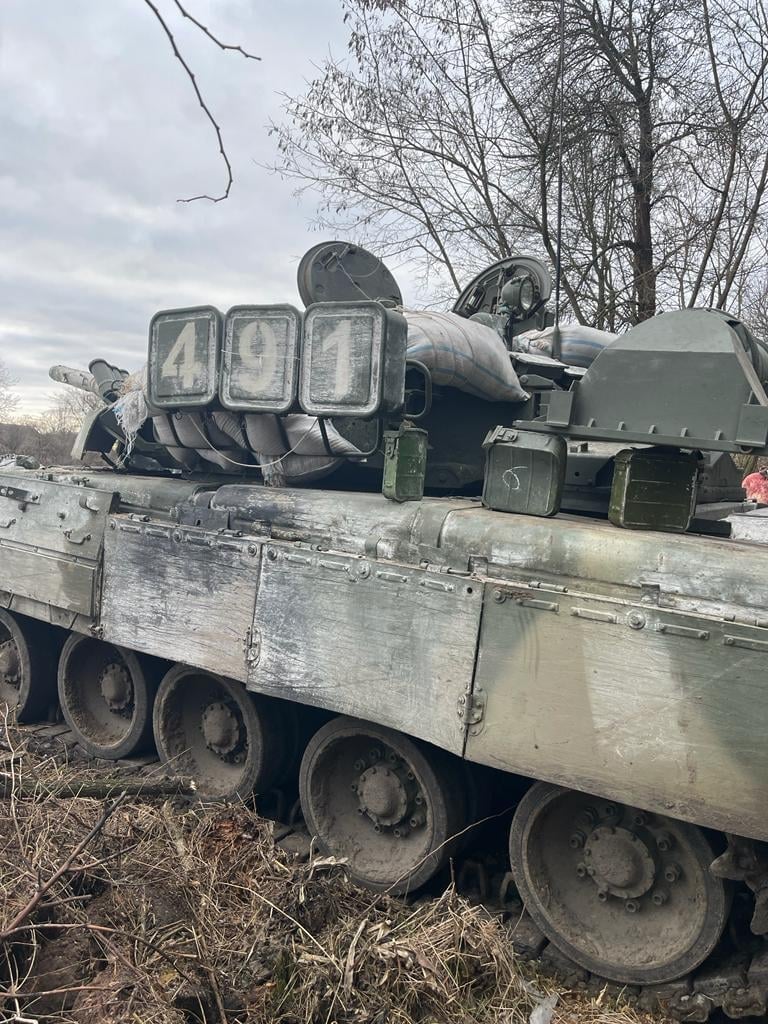 Шеврон От врагов одни останки оставляют наши танки (бел., черн фон)