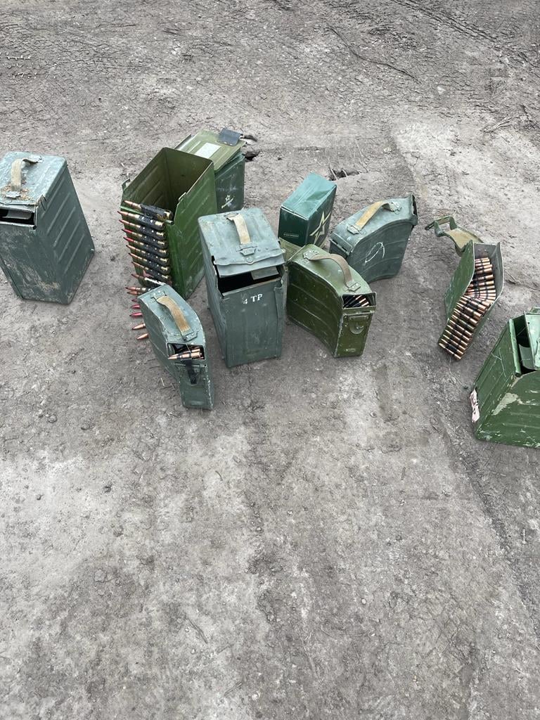 Покинута росіянами колона військовї техніки на Полтавщині Покинута росіянами колона військовї техніки на Полтавщині