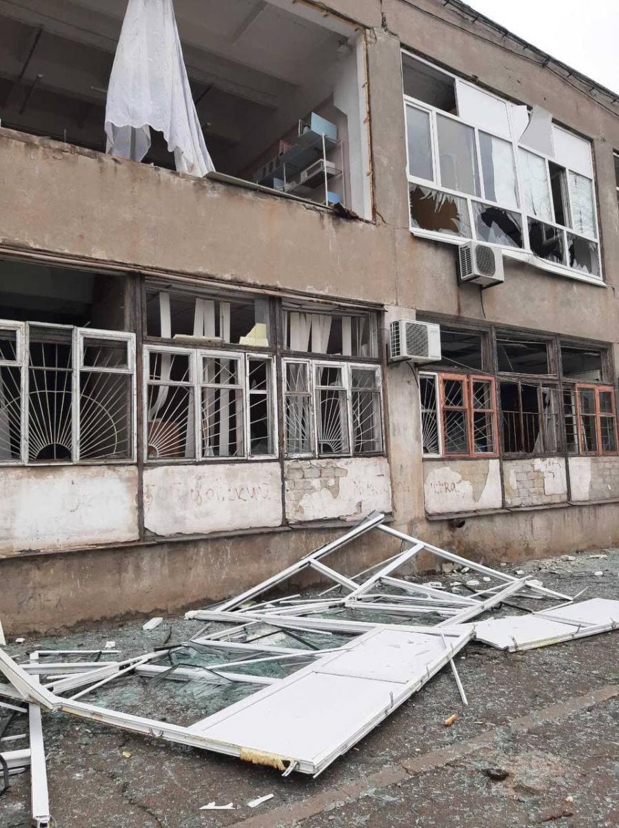 У Маріуполі показали наслідки обстрілів міста росіянами