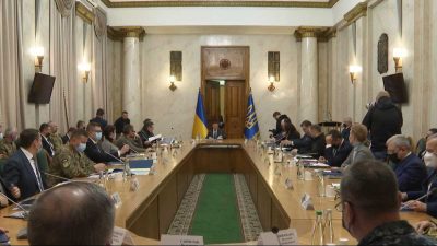 Санкции, тероборона и блокада морей: итоги заседания СНБО в Харькове