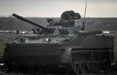 У РФ небувалий дефіцит танків: експерт розповів, які держави можуть передати росіянам техніку